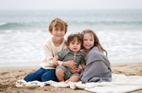 Jessica Gomez Extended Family Beach Session - Hermosa Beach Pier