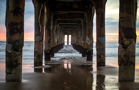 Manhattan Beach Pier, CA