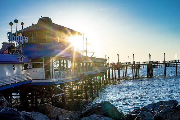 Redondo Beach California: Tonys